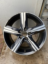 1xgenuine volvo v40 for sale  GRAVESEND