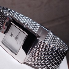 Montre femme lip d'occasion  Bourganeuf