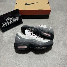 Size 7.5 nike for sale  SOUTHPORT