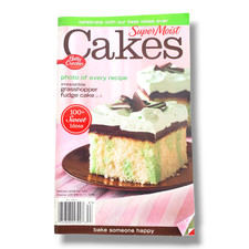 Betty Crocker Super Moist Cakes Spring 2008 Cookbook 100+ Sweet Ideas, usado comprar usado  Enviando para Brazil