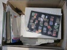Carton timbres . d'occasion  Grièges