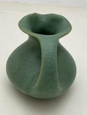 VASO MANIPULADO TECO PROJETADO POR GATES coberto em um ótimo tapete verde vitrificado comprar usado  Enviando para Brazil