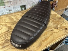 Usado, Banco duplo Triumph Street comprar usado Usado, Banco duplo Triumph Street comprar usado  Enviando para Brazil