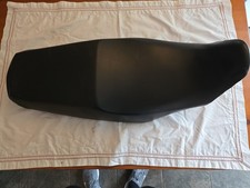 Suzuki gs500e seat for sale  LEICESTER