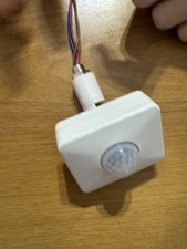 Sensore presenza usato Sensore presenza usato  Adria