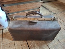 Ancienne valise medecin d'occasion Ancienne valise medecin d'occasion  Villeneuve-la-Guyard