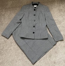 Précis petite ladies for sale  LEIGH-ON-SEA