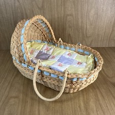 Usado, American Girl Bitty Baby Lullaby Moses cesta berço vime com para-choque e cobertor comprar usado  Enviando para Brazil