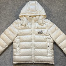 Moncler bramant giacca usato Moncler bramant giacca usato  Spedire a Italy