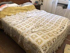 Copriletto fatto mano usato  Zoagli