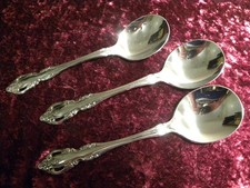 BRAHMS 3 colheres redondas de sopa gumbo Oneida Community aço inoxidável BOM comprar usado BRAHMS 3 colheres redondas de sopa gumbo Oneida Community aço inoxidável BOM comprar usado  Enviando para Brazil