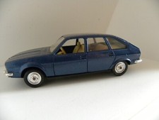 Renault bleu solido d'occasion  France