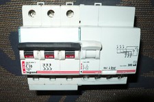 Disjoncteur differentiel triph d'occasion  Barr