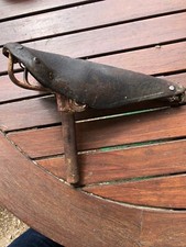 Ancienne selle cuir d'occasion  Saint-Privat-des-Vieux