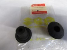 Tampa de vela de ignição vintage NOS Suzuki fabricante de equipamento original 73-77 GT250 Hustler 33544-33010, usado comprar usado  Enviando para Brazil