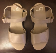 Love comfort sandals for sale  Orange Park