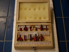 Vintage boxed moulding for sale Vintage boxed moulding for sale  WEYMOUTH