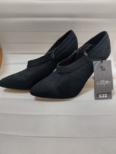 Ladies heeled shoes. for sale  FOLKESTONE