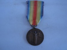 Médaille interalliée guerre d'occasion  Lyon III
