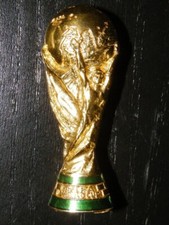 Badge broche pin d'occasion  Tours-