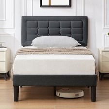 Twin size upholstered for sale  San Lorenzo