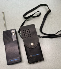 Capa de couro antiga Motorola Radio Walkie Talkie IMPERDÍVEL DE VER DÉCADA DE 1970 comprar usado  Enviando para Brazil
