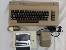Commodore c64 computer usato  Civitavecchia
