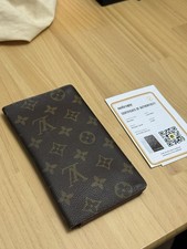 Carteira feminina Louis Vuitton autêntica, usado comprar usado Carteira feminina Louis Vuitton autêntica, usado comprar usado  Enviando para Brazil
