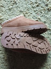 Ugg slippers size for sale Ugg slippers size for sale  COOKSTOWN