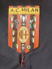 Gagliardetto a.c. milan usato  Italia