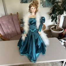 Kaye wiggs porcelain for sale  Glenwood