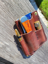 Organizador de bolso de couro personalizado North Brook ferro EDC com bolsos para caneta e faca comprar usado  Enviando para Brazil