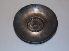 Coupelle étain dauphin d'occasion Coupelle étain dauphin d'occasion  Ciry-le-Noble