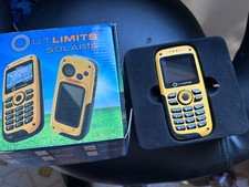 Cellulare antiurto out usato  Villafranca Sicula