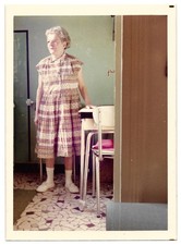 Dame, grand-mère pause debout cuisine formica - Photo vintage snapshot comprar usado  Enviando para Brazil