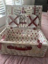 Wicker picnic basket for sale  EAST GRINSTEAD