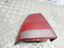 Volkswagen Bora 2001 Hinten links Rückleuchte Heckleuchte UST120763, usado comprar usado  Enviando para Brazil