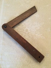 Ancienne equerre bois d'occasion  Souppes-sur-Loing