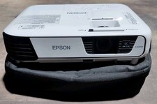 Usado, Projetor portátil de home cinema Epson EB-S31 + bolsa + cabo de alimentação apenas 155 horas comprar usado  Enviando para Brazil