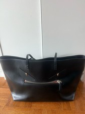 Bolsa de ombro FENDI couro rolo Bugs Monster 2 vias preta 8BH185 comprar usado Bolsa de ombro FENDI couro rolo Bugs Monster 2 vias preta 8BH185 comprar usado  Enviando para Brazil