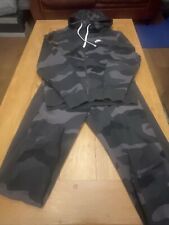 Nike camouflage men for sale  MAIDENHEAD