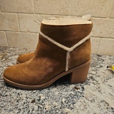 Ugg womens kasen d'occasion  Expédié en Belgium