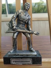 Tres rare statuette d'occasion  Courville-sur-Eure