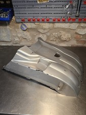 Plastica carena sottopedana usato  Suvereto