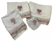 Antigo Conjunto de 4 Toalhas Coleção Jillian Rose Tecido Bordado e Renda Casa de Campo comprar usado  Enviando para Brazil