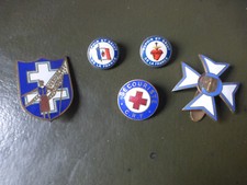 Lot enameled insignia d'occasion  Expédié en Belgium
