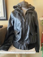 Thread supply women for sale  Saint Clair
