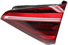 561-945-308-C OEM Volkswagen Passat Sedan lado direito do passageiro lâmpada traseira de LED tampa comprar usado  Enviando para Brazil