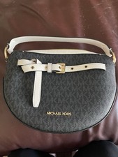Michael kors handbag for sale  San Antonio