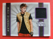 Usado, JUSTIN BEIBER RELÍQUIA USADA AMOSTRA MATERIAL GUARDA-ROUPA PEÇA CARTÃO 2012 PANINI BEBÊ comprar usado Usado, JUSTIN BEIBER RELÍQUIA USADA AMOSTRA MATERIAL GUARDA-ROUPA PEÇA CARTÃO 2012 PANINI BEBÊ comprar usado  Enviando para Brazil
